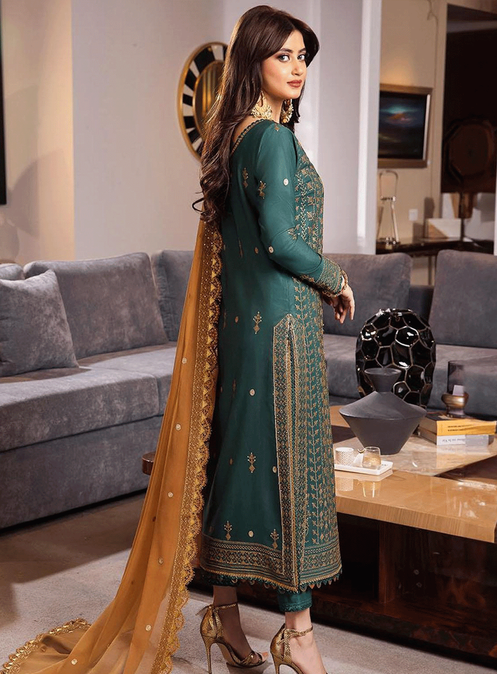 ASIM JOFA-3PC LAWN HEAVY EMBROIDERED SHIRT WITH CHIFFON EMBROIDERED DUPATTA AND TROUSER