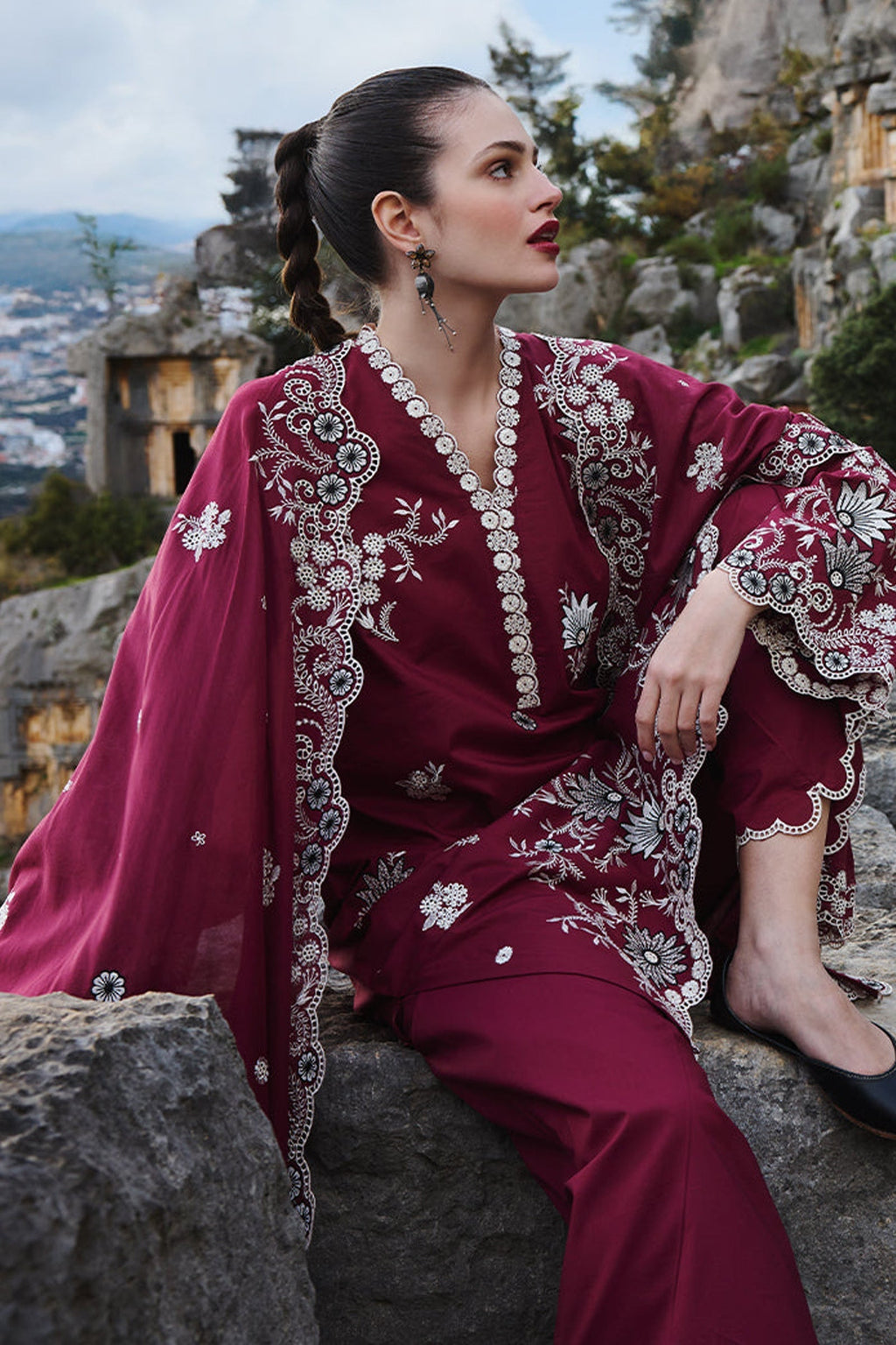 IMAGE-3PC LAWN EMBROIDERED SHIRT WITH KHADDI NET EMBROIDERED DUPATTA AND EMB TROUSER